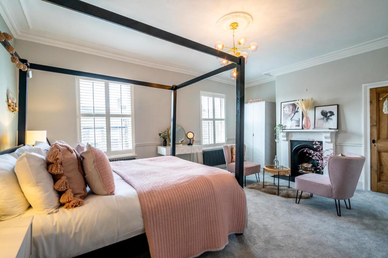 46 Nunnery Lane Holiday home *
