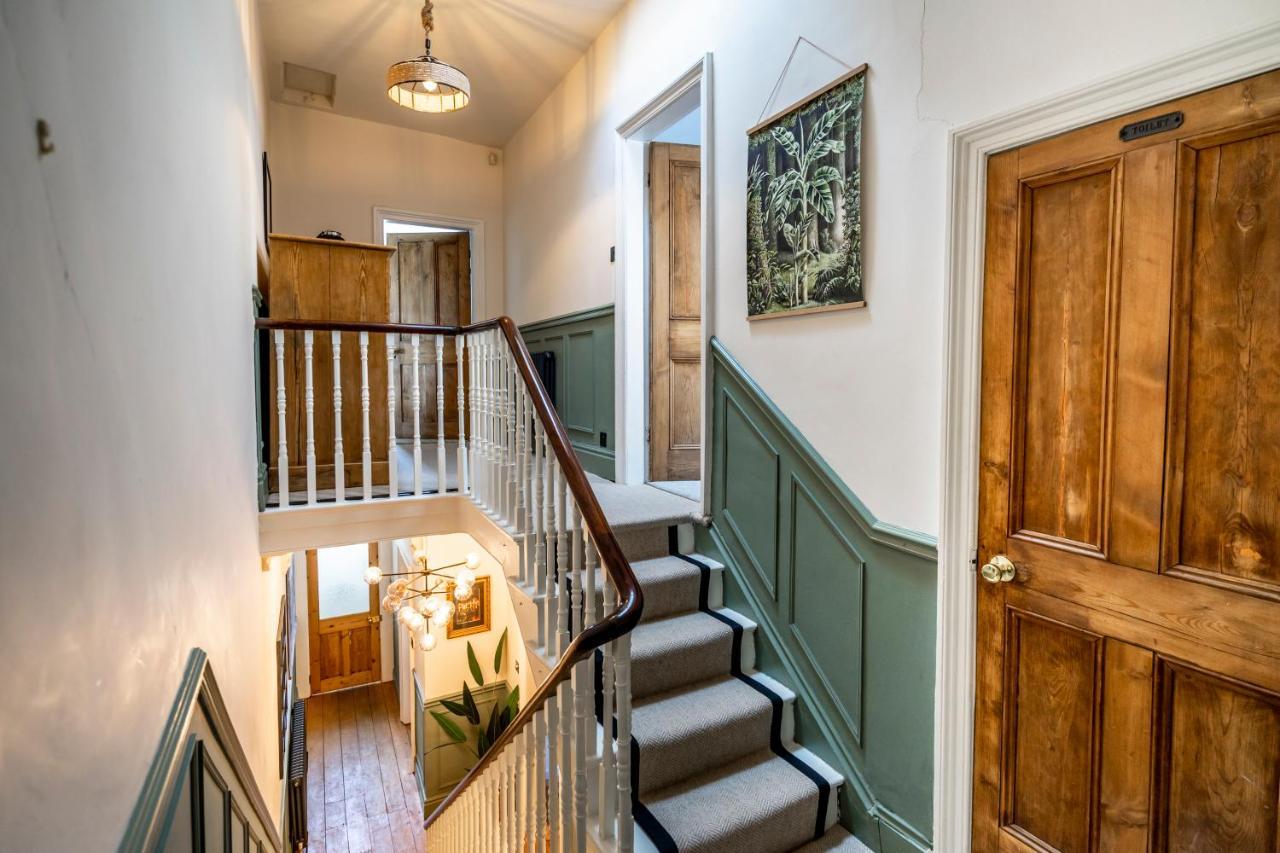 46 Nunnery Lane * York