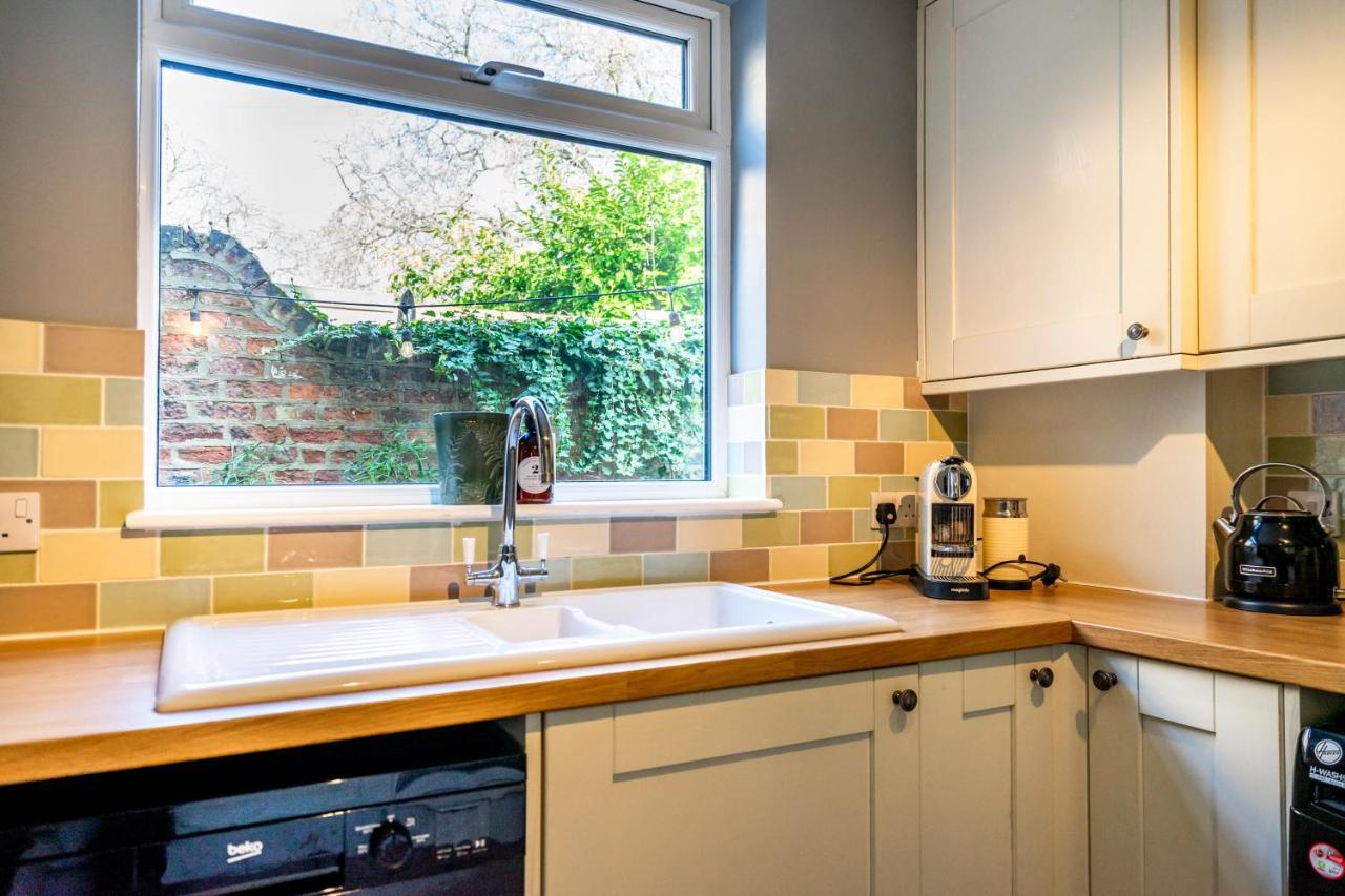 46 Nunnery Lane Holiday home *